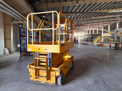 Dịch vụ cho thuê xe nâng người nở rộ tại Long An