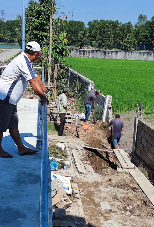 Inauguration of water plant in Duc Hoa