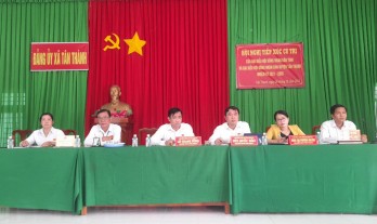 Cử tri Tân Thạnh kiến nghị cần đầu tư, nâng cấp hệ thống điện, nước sạch cho vùng sâu, vùng xa Cử tri Tân Thạnh kiến nghị cần đầu tư, nâng cấp hệ thống điện, nước sạch cho vùng sâu, vùng xa