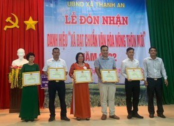 Khởi sắc phong trào 'Toàn dân đoàn kết xây dựng đời sống văn hóa' Khởi sắc phong trào 'Toàn dân đoàn kết xây dựng đời sống văn hóa'