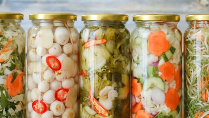 Dưa hành giúp tiêu hóa tốt, những người nào không nên ăn?
