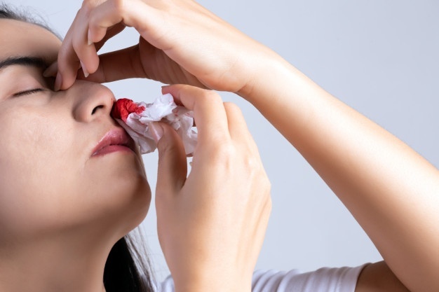 Những vấn đề sức khỏe có thể tự xử lý tại nhà và dấu hiệu trở nặng