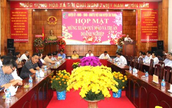Tân Thạnh họp mặt mừng xuân Quý Mão và tri ân doanh nghiệp Tân Thạnh họp mặt mừng xuân Quý Mão và tri ân doanh nghiệp