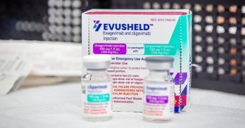 Mỹ ngừng cấp phép sử dụng thuốc phòng COVID-19 Evusheld