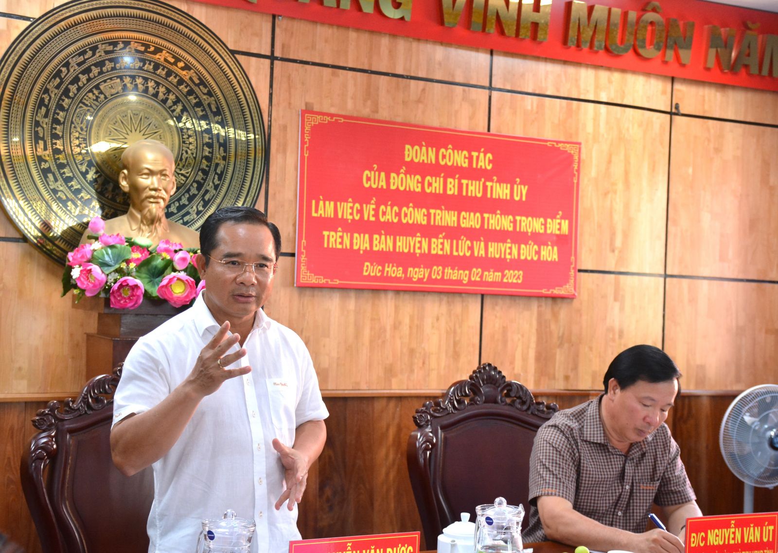 Secretary of Long An Provincial Party Committee - Nguyen Van Duoc surveys key traffic projects