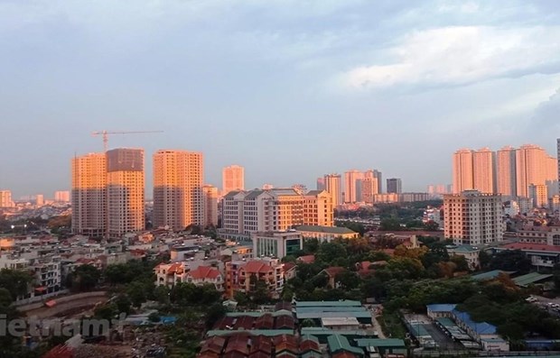 Ngân hàng rục rịch giảm lãi suất cho vay, khơi thông vốn bất động sản