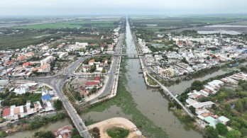 Tân Thạnh đầu tư kết cấu hạ tầng, tạo đột phá phát triển kinh tế - xã hội