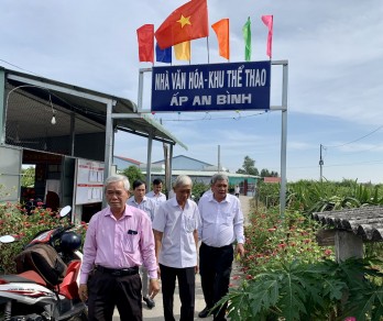 Châu Thành thẩm định hồ sơ đề nghị công nhận ấp nông thôn mới