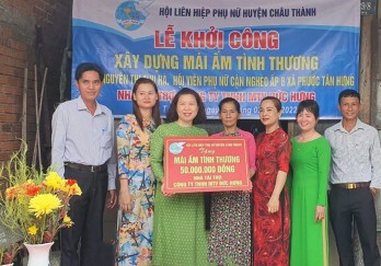 Chú trọng phát triển Đảng trong hội viên, phụ nữ