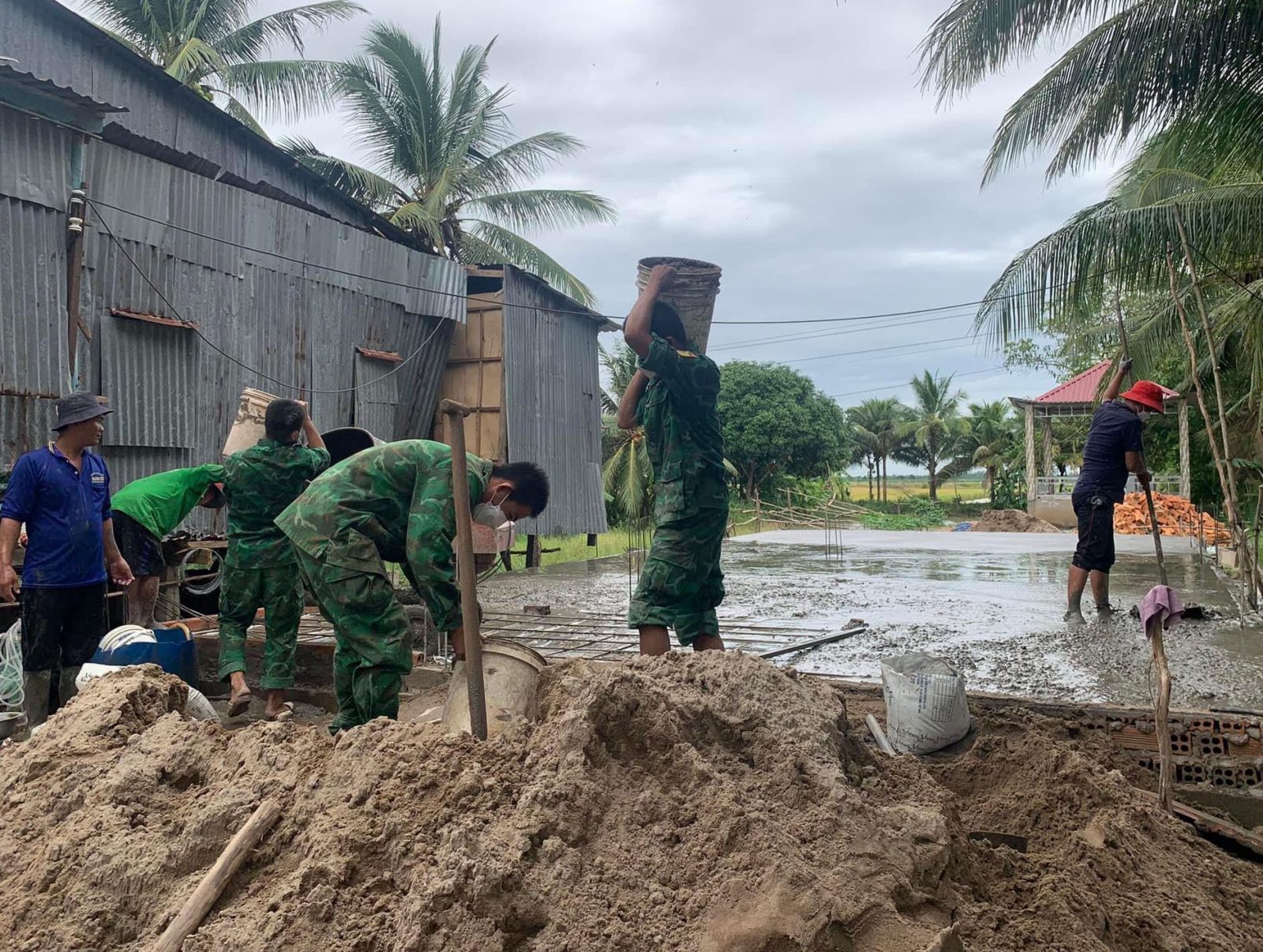 Tân Hưng: Hiệu quả thiết thực từ Ngày Biên phòng toàn dân