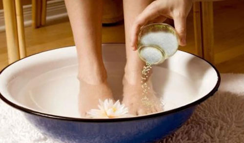Cách làm nước muối gừng cho máy ngâm chân dễ thực hiện dành người tập luyện chạy bộ