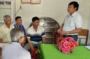 Tân Hưng duy trì, phát triển nông nghiệp ứng dụng công nghệ cao vụ Hè Thu năm 2023