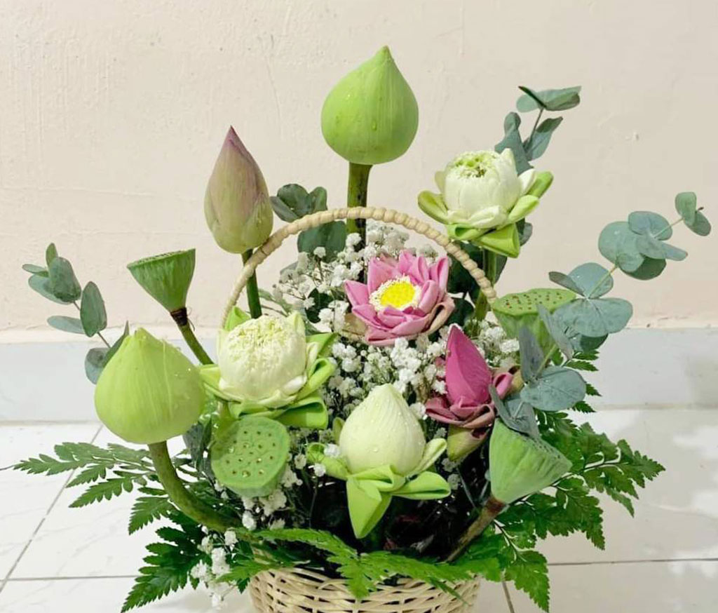 Duyên nợ với hoa