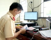TP.Tân An chú trọng giải quyết hồ sơ đăng ký xe môtô