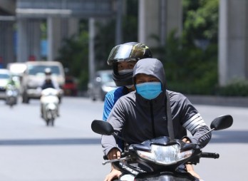 Khu vực Bắc Bộ tiếp tục nắng nóng, nhiệt độ cao nhất trên 37 độ C