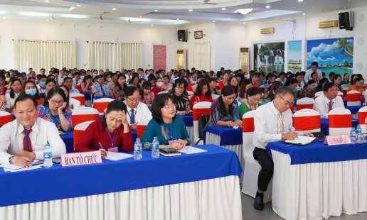 122 giáo viên tham gia Hội thi giáo viên chủ nhiệm giỏi cấp tỉnh cấp tiểu học