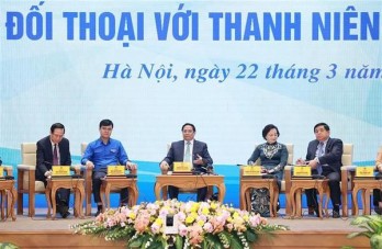 PM chairs dialogue with youngsters nationwide