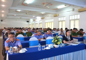 Hơn 100 đại biểu dự tập huấn công tác phối hợp thực hiện trợ giúp pháp lý