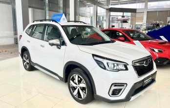 Loạt xe gầm cao đang giảm giá trăm triệu đồng thời điểm cuối tháng Ba