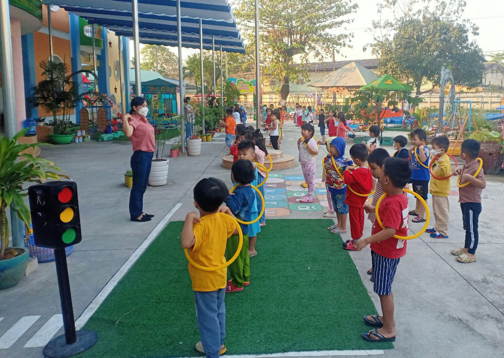 Long An: Học Bác từ những việc làm thiết thực