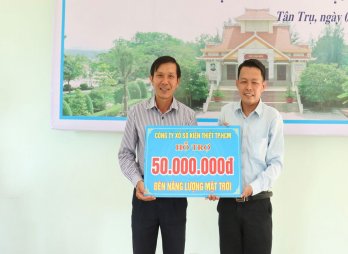 Tân Trụ tổ chức bàn giao hệ thống đèn năng lượng mặt trời tại Khu Di tích lịch sử Vàm Nhựt Tảo