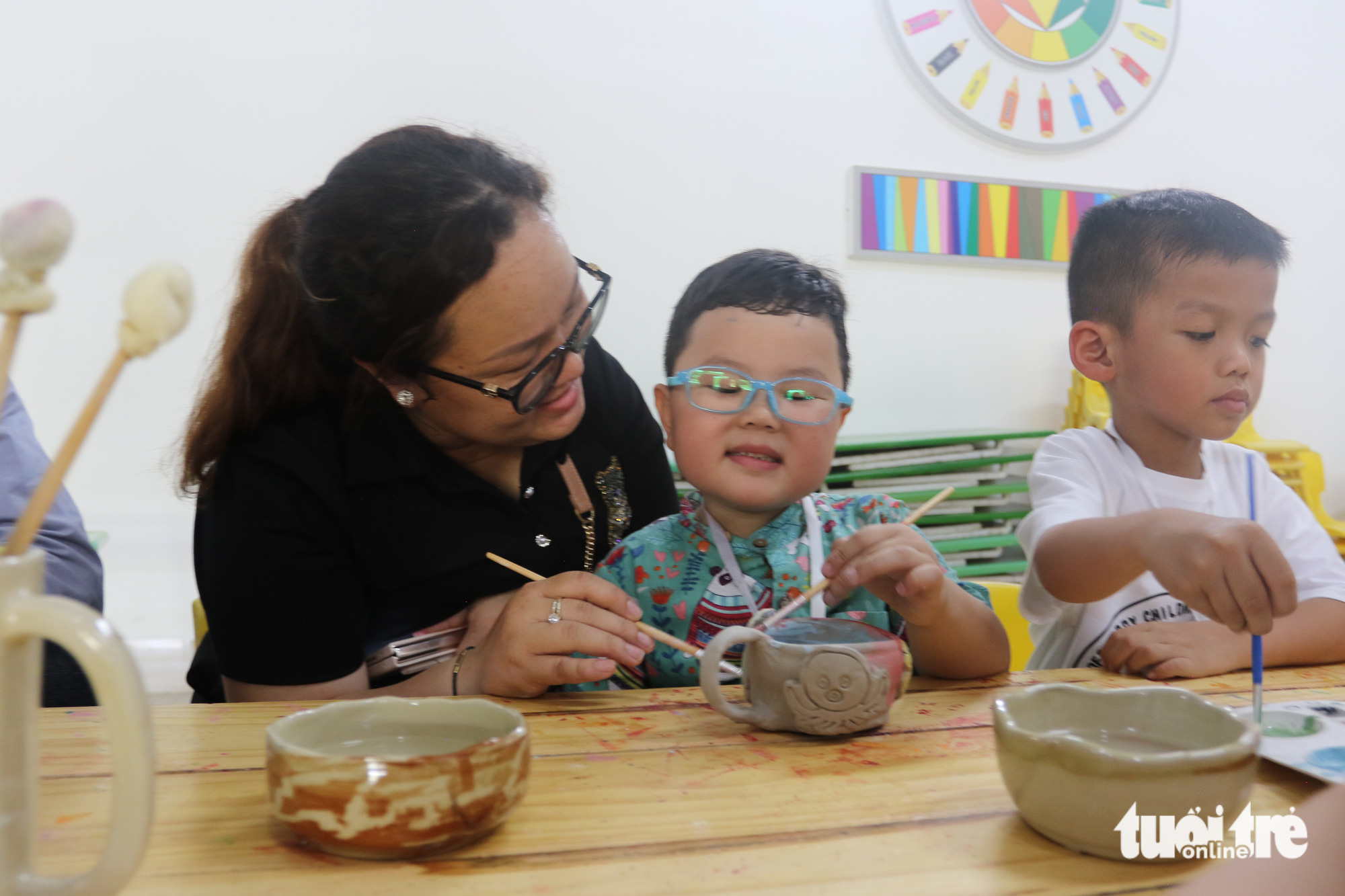 Trải nghiệm làm thợ gốm Bát Tràng ở Cần Thơ