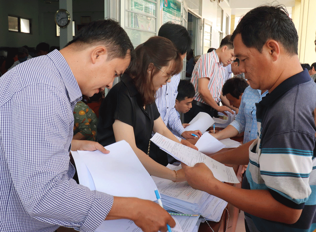 Đẩy nhanh tiến độ bồi thường, giải phóng mặt bằng công trình trọng điểm