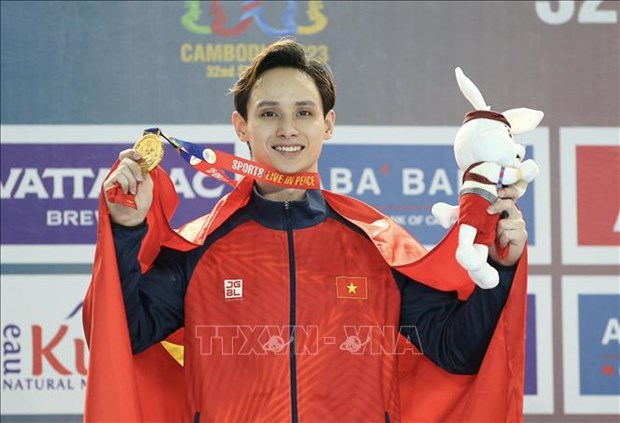 SEA Games 32: Vietnam retains gold medals in many sports on May 9