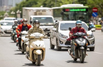 Hot weather continues scorching Vietnam