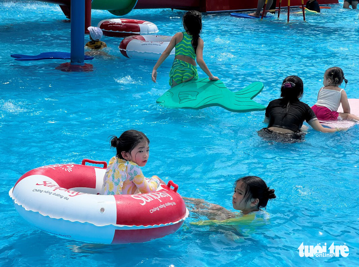 Cho con làm gì những ngày nghỉ hè?