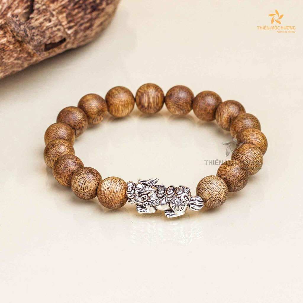 Ý nghĩa vòng trầm hương là gì? Gợi ý nơi bán vòng trầm đẹp, chất lượng