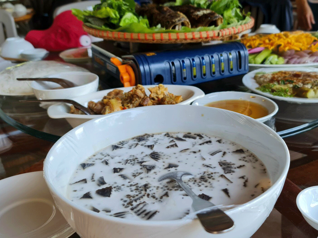 Phát triển sản phẩm OCOP gắn với du lịch