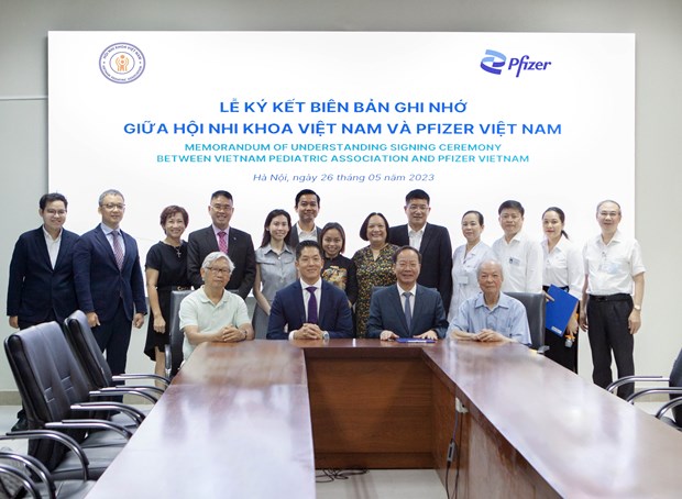Pfizer hỗ trợ VN nâng cao năng lực y tế trong điều trị bệnh cho trẻ em