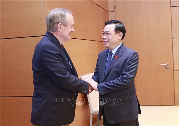 NA Chairman hosts US Senate delegation