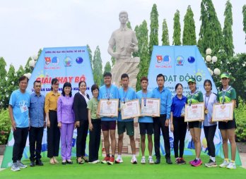 Trên 350 vận động viên tham gia Giải chạy bộ bảo vệ môi trường