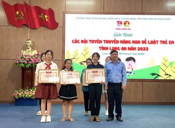 Sôi nổi Liên hoan các Đội tuyên truyền măng non về Luật Trẻ em