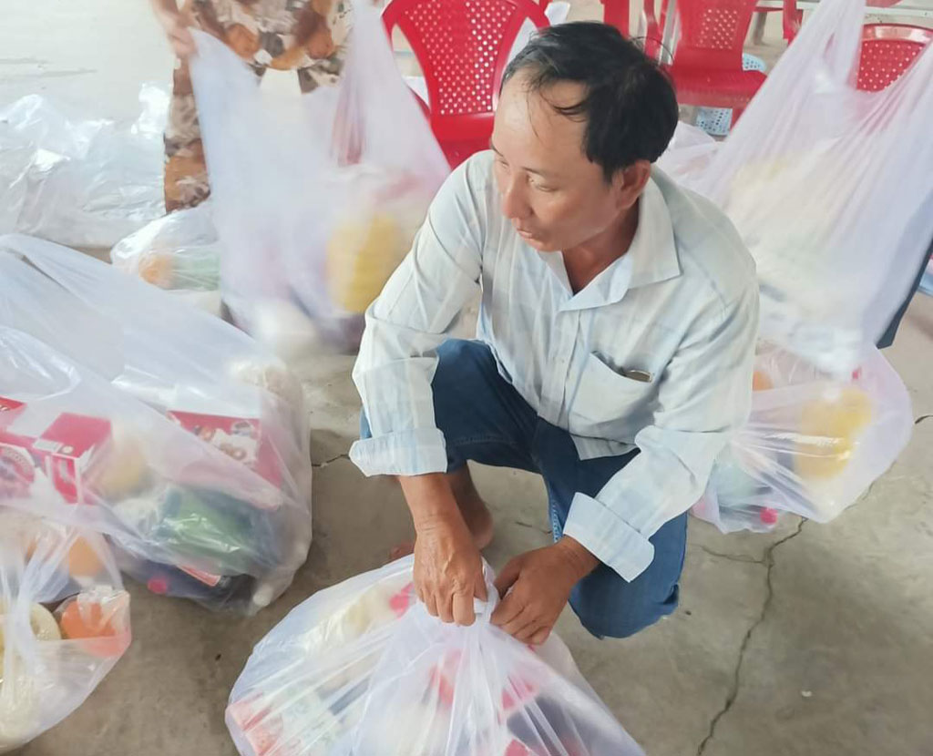 Noi gương Bác