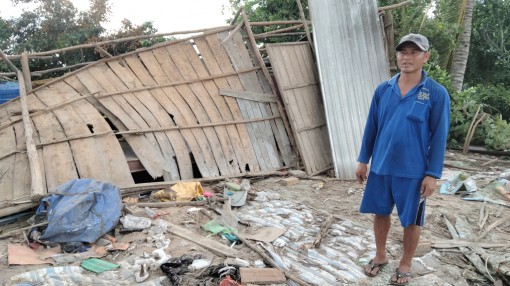 Tân Hưng: Mưa dông làm sập và tốc mái 5 căn nhà của người dân