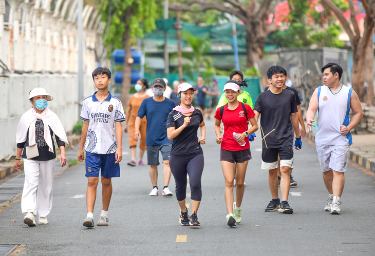Bỗng dưng phụ nữ 'bốc hỏa'
