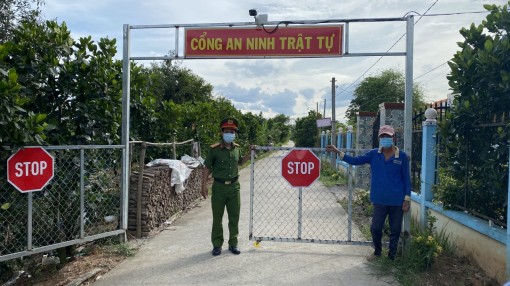 Kiến Bình: Điển hình trong phong trào Toàn dân bảo vệ an ninh Tổ quốc Kiến Bình: Điển hình trong phong trào Toàn dân bảo vệ an ninh Tổ quốc