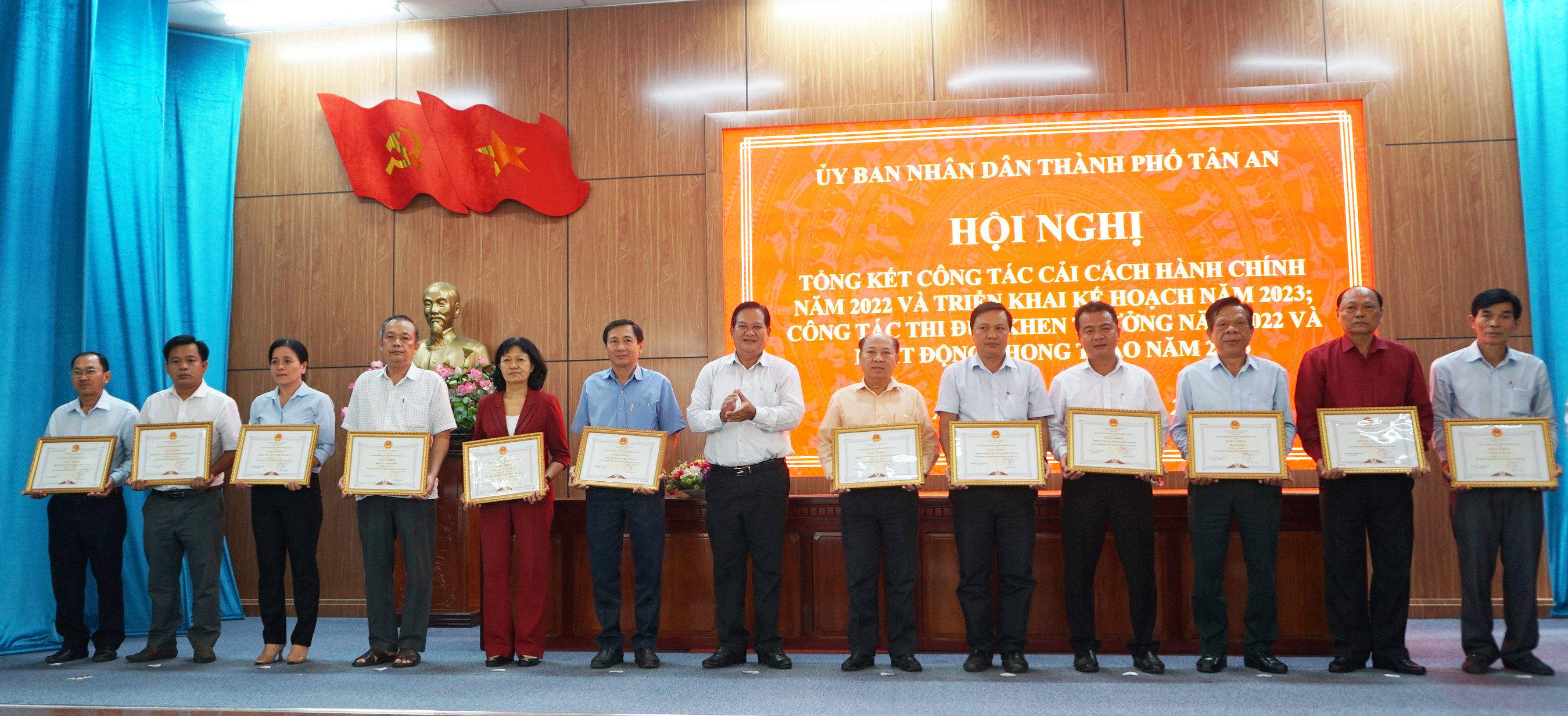 TP.Tân An tổng kết công tác cải cách hành chính và thi đua - khen thưởng