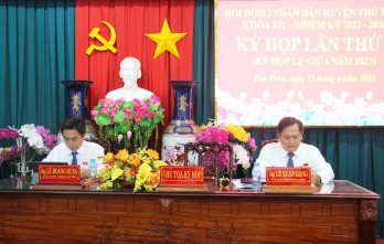 Kỳ họp lần thứ 8 HĐND huyện Thủ Thừa thông qua 17 nghị quyết trên các lĩnh vực Kỳ họp lần thứ 8 HĐND huyện Thủ Thừa thông qua 17 nghị quyết trên các lĩnh vực