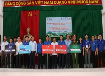 Tân Trụ ra quân Chiến dịch Thanh niên tình nguyện hè năm 2023