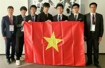 Five Vietnamese students win medals at International Physics Olympiad