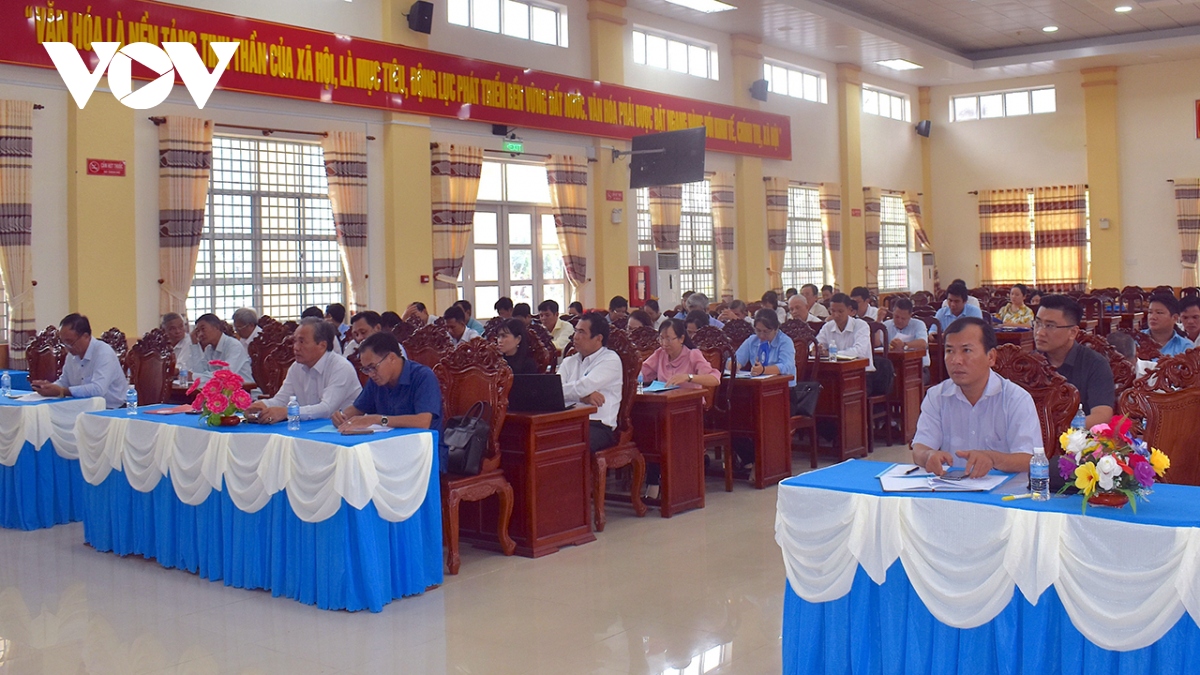 Liên kết sản xuất, tiêu thụ thanh long thương phẩm còn hạn chế