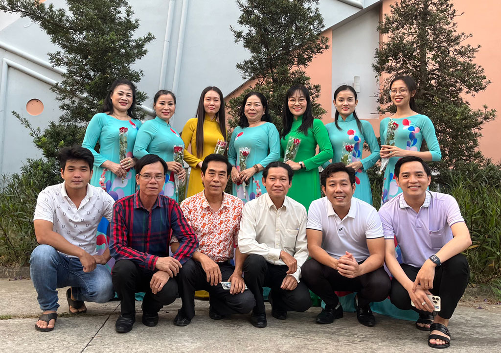 Hạt nhân tiêu biểu xây dựng văn hóa, con người Long An