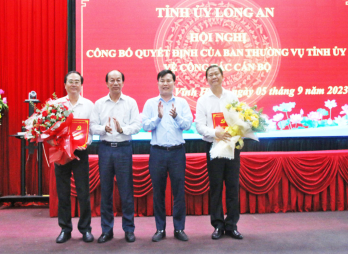 Ông Võ Thành Trí giữ chức vụ Chánh Văn phòng UBND tỉnh