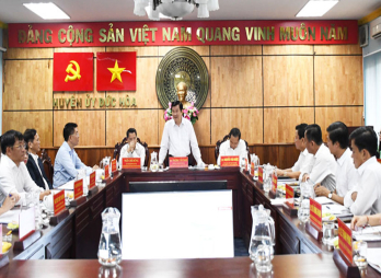 Nguyên Chủ tịch nước - Trương Tấn Sang thông qua phương án thiết kế xây dựng công trình Trường THPT Võ Văn Tần