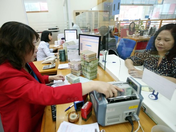 Vẫn còn nhiều rào cản trong cho vay để trả nợ ngân hàng khác
