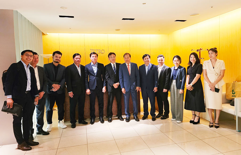 Long An delegation visits leaders of Japan External Trade Organization